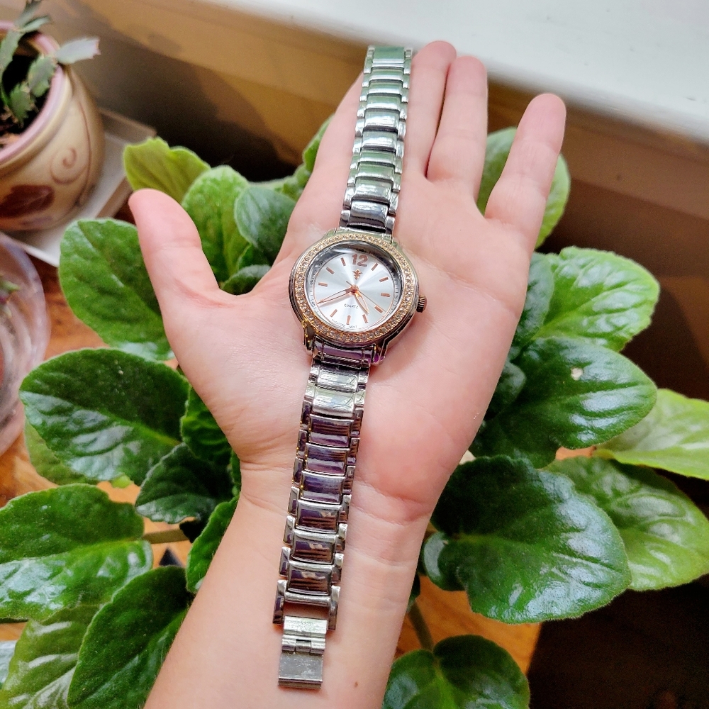 Classic Rhinestone Watch - Picture 5 of 8